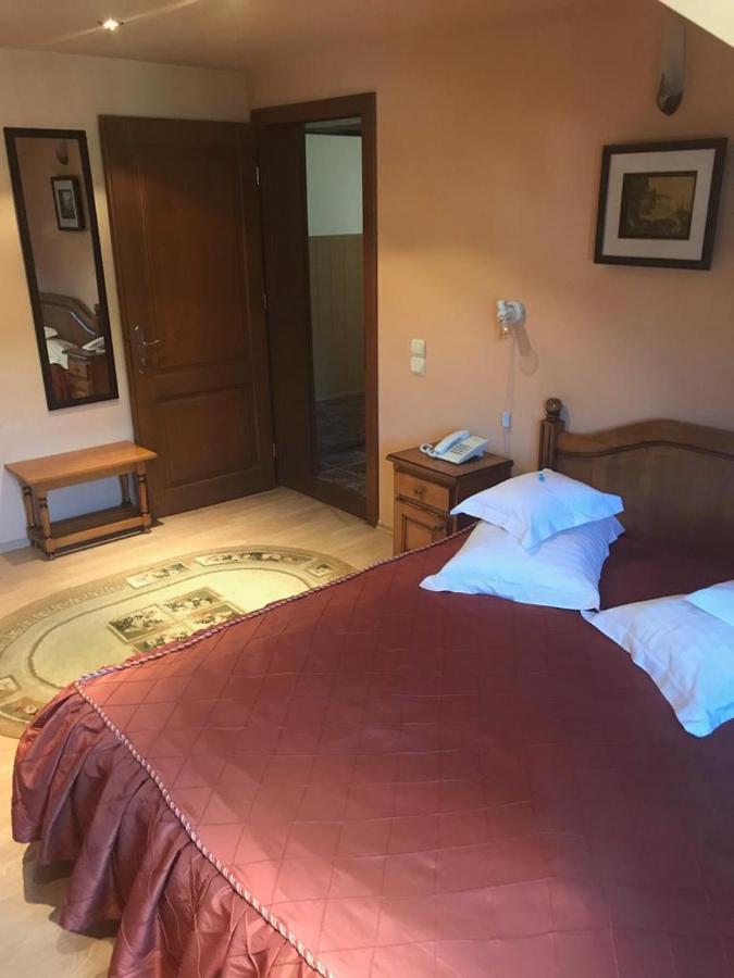 Câmpulung Moldovenesc Hotel Cosmos المظهر الخارجي الصورة